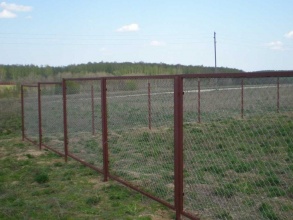 Забор из сетки рабицы в натяг секционный 12 метров фото в Дрезне